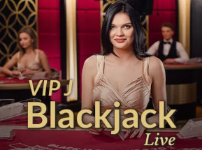 惊险！格子做球略伦特近距离劲射，卢宁险些漏球但仍把球拿住